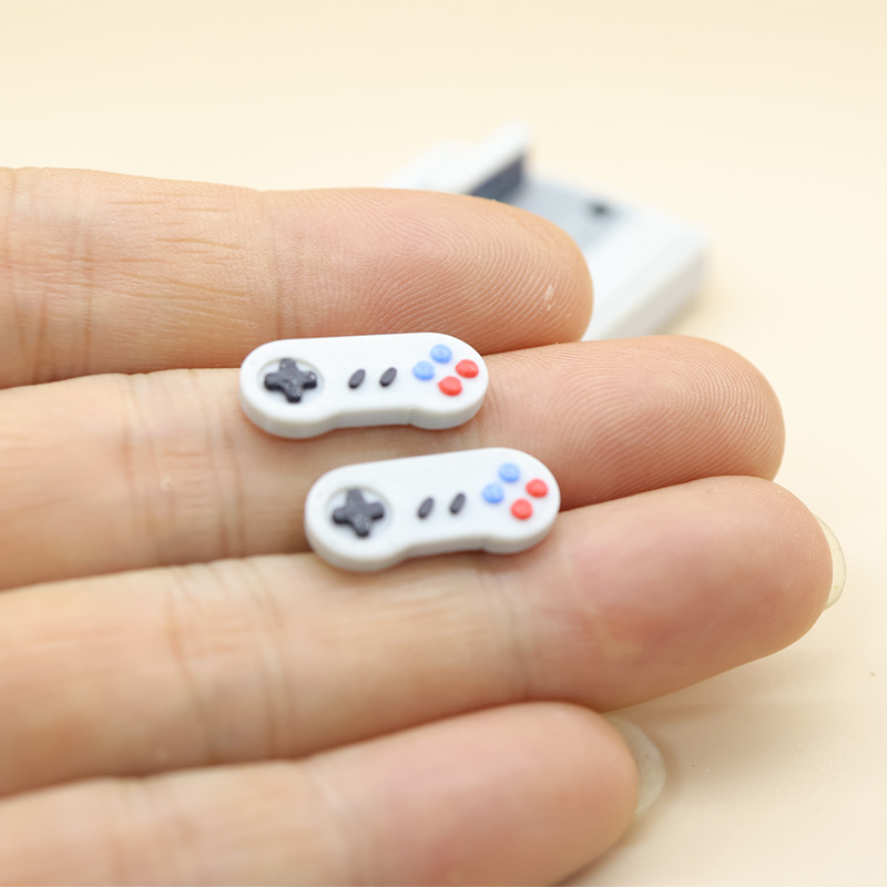 1set Dollhouse Mini Retro Game - đánh giá và giá Retro Gaming Handhelds